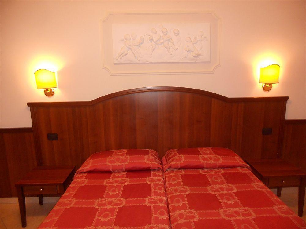 Nakissa Inn Rzym Zewnętrze zdjęcie